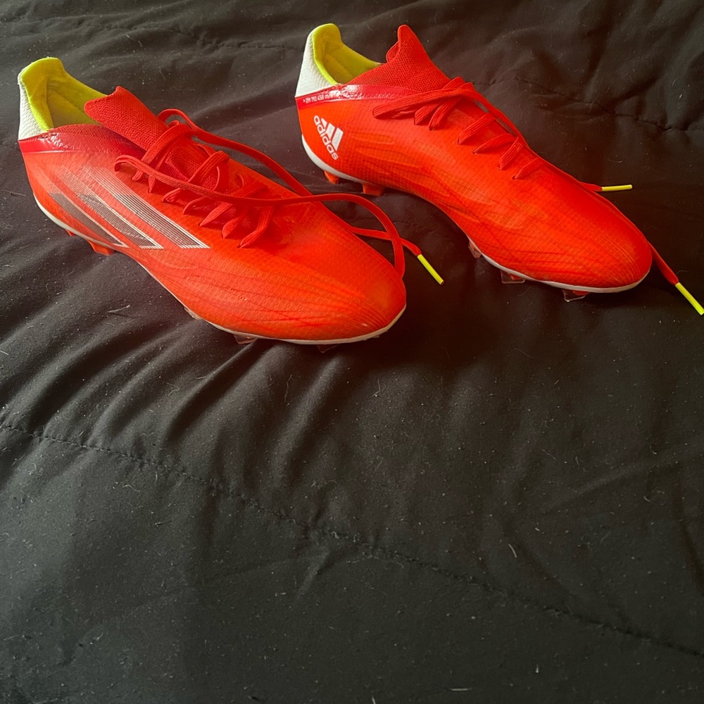 Adidas Speed Flow 2 Men’s size 8.5 Soccer Cleats